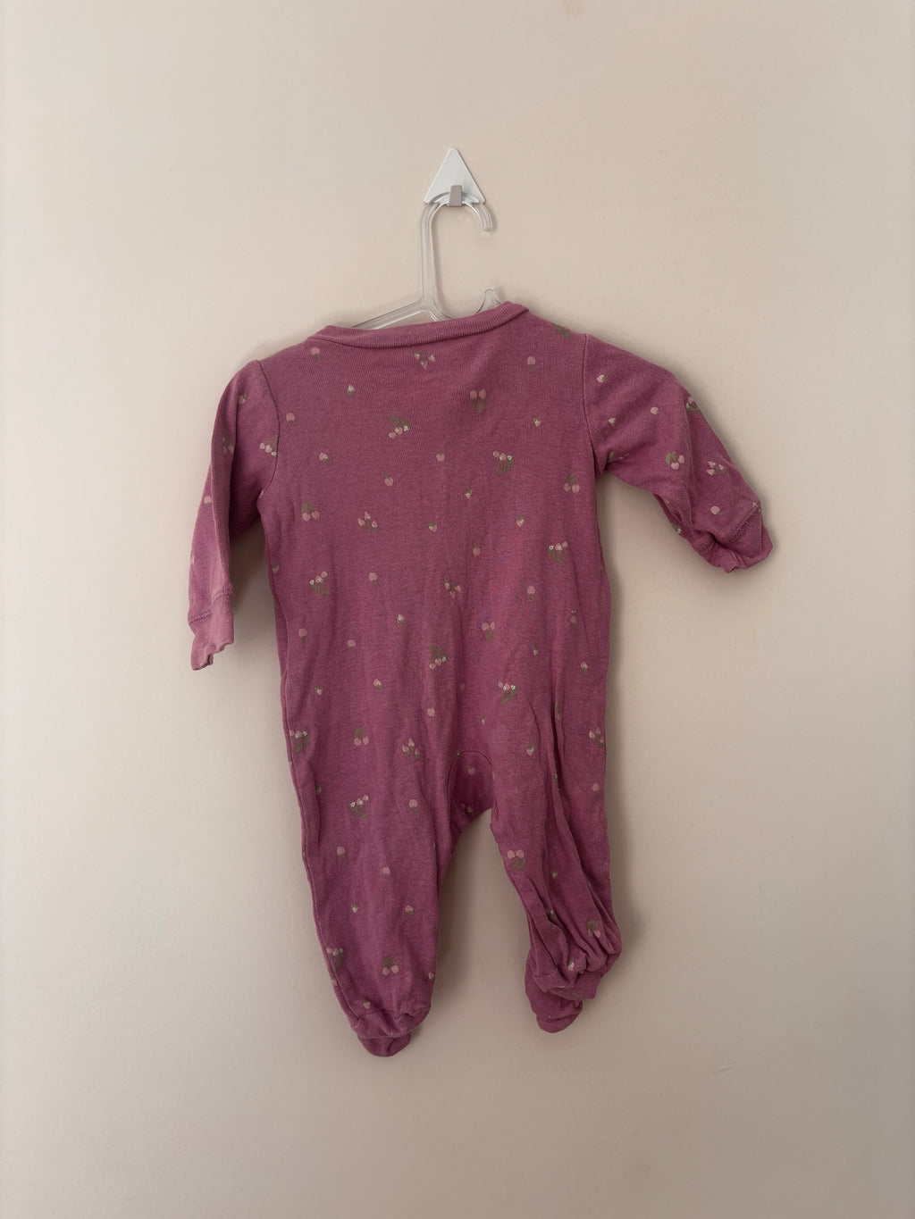 Macacão pijama Carter's poá rosê - detalhe