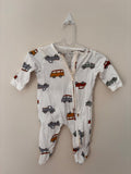 Macacão pijama Hering Baby carrinhos branco - frente