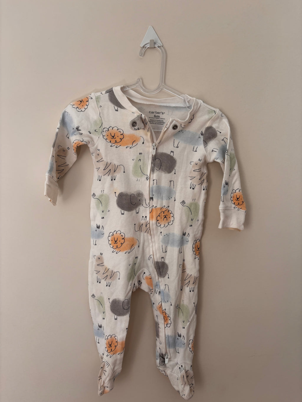 Macacão pijama Carter's bichos da fazenda creme - frente