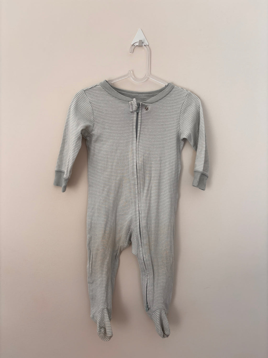 Macacão Pijama Listrado – Azul Claro (Bebê)