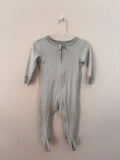 Macacão Pijama Listrado – Azul Claro (Bebê)