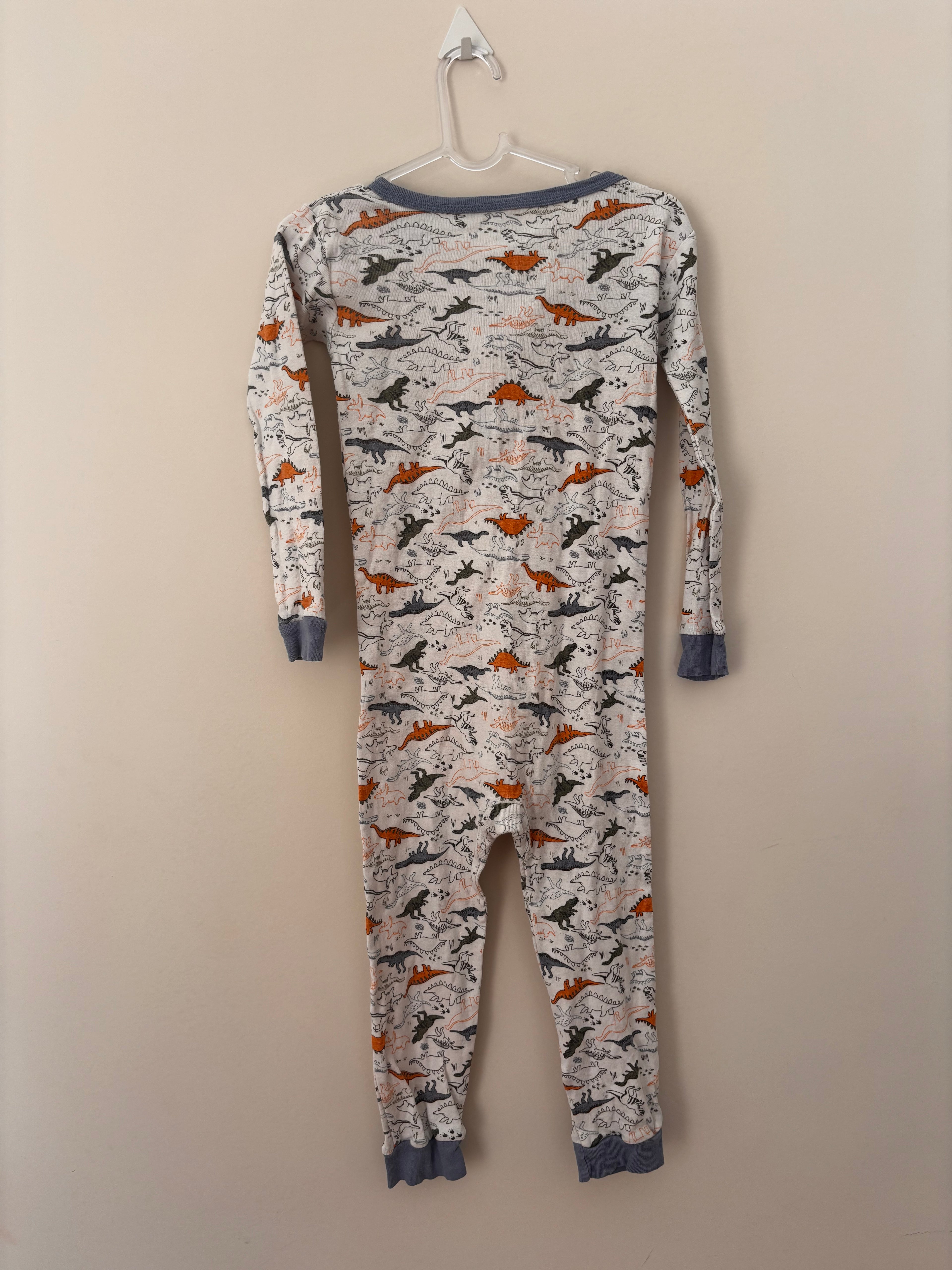 Macacão Pijama Dinossauros – Branco (Bebê)