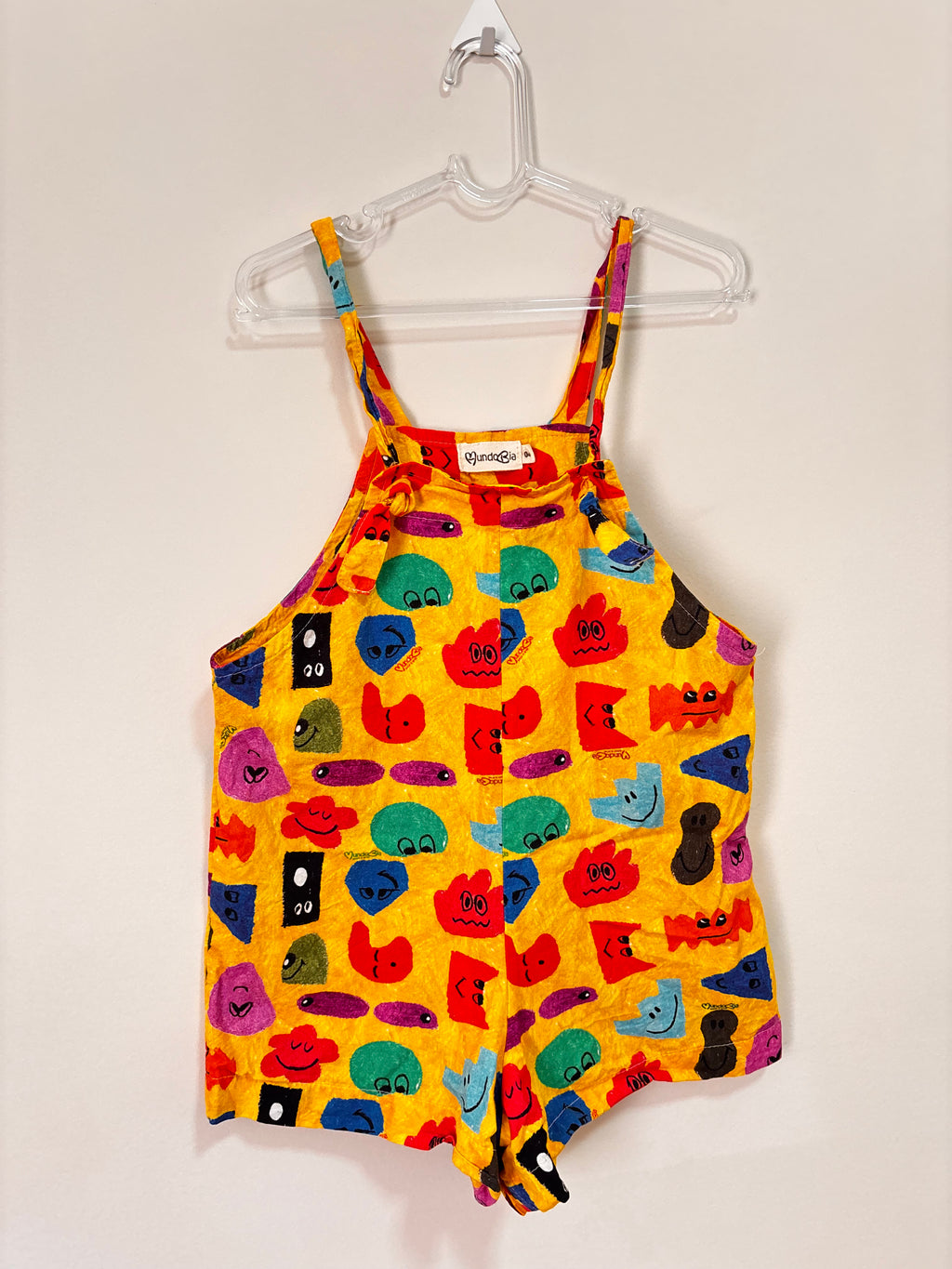 Macacão Estampa Colorida – Amarelo (Bebê)