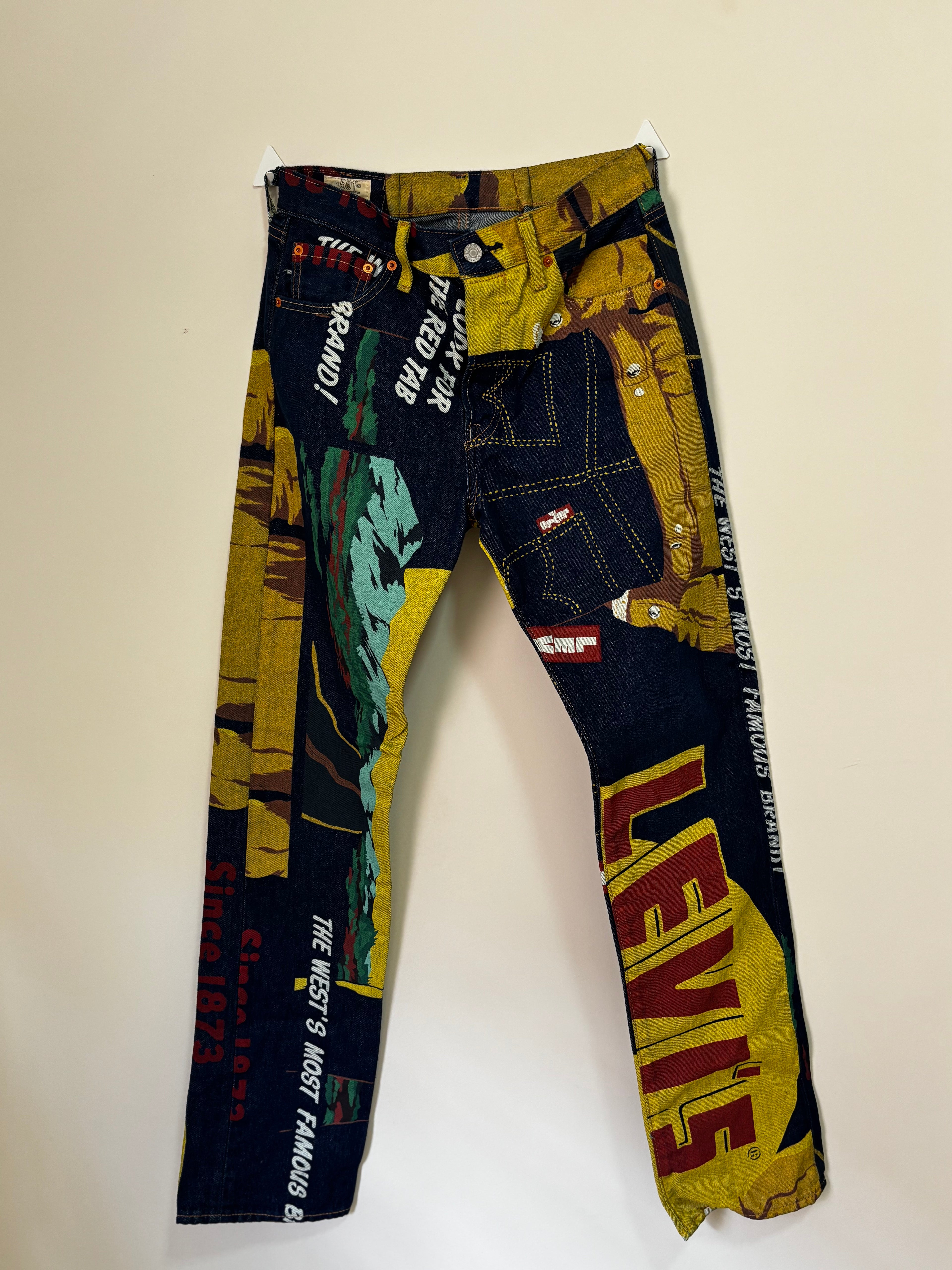 Calça Jeans Levi's Estampada (Feminino)