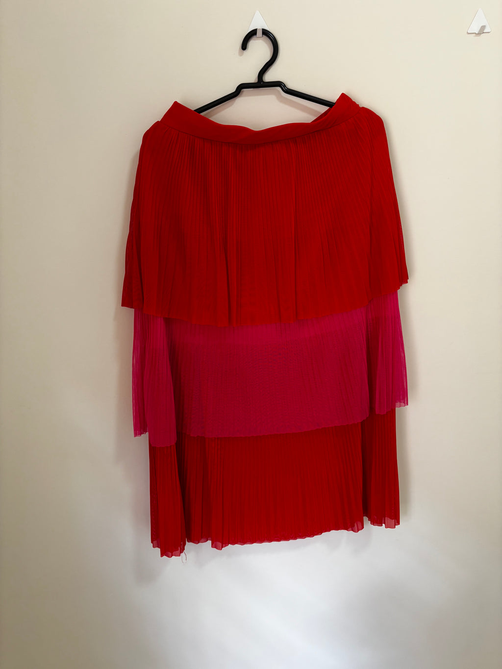Saia Plissada – Vermelho e Rosa (Feminino)