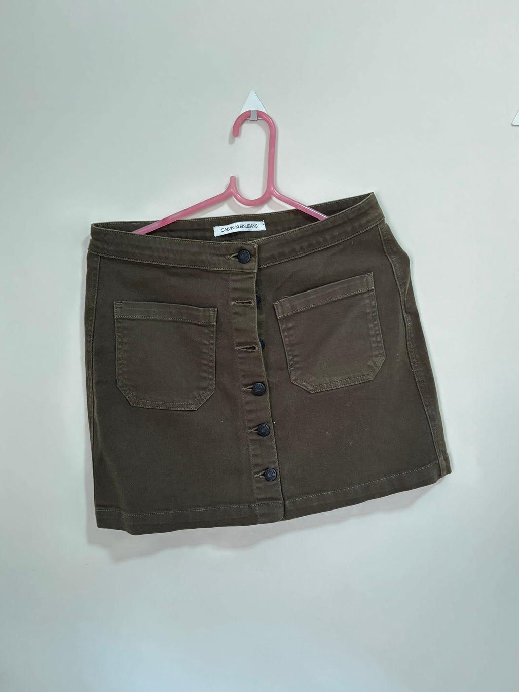Saia com Botões – Verde Militar (Feminino)