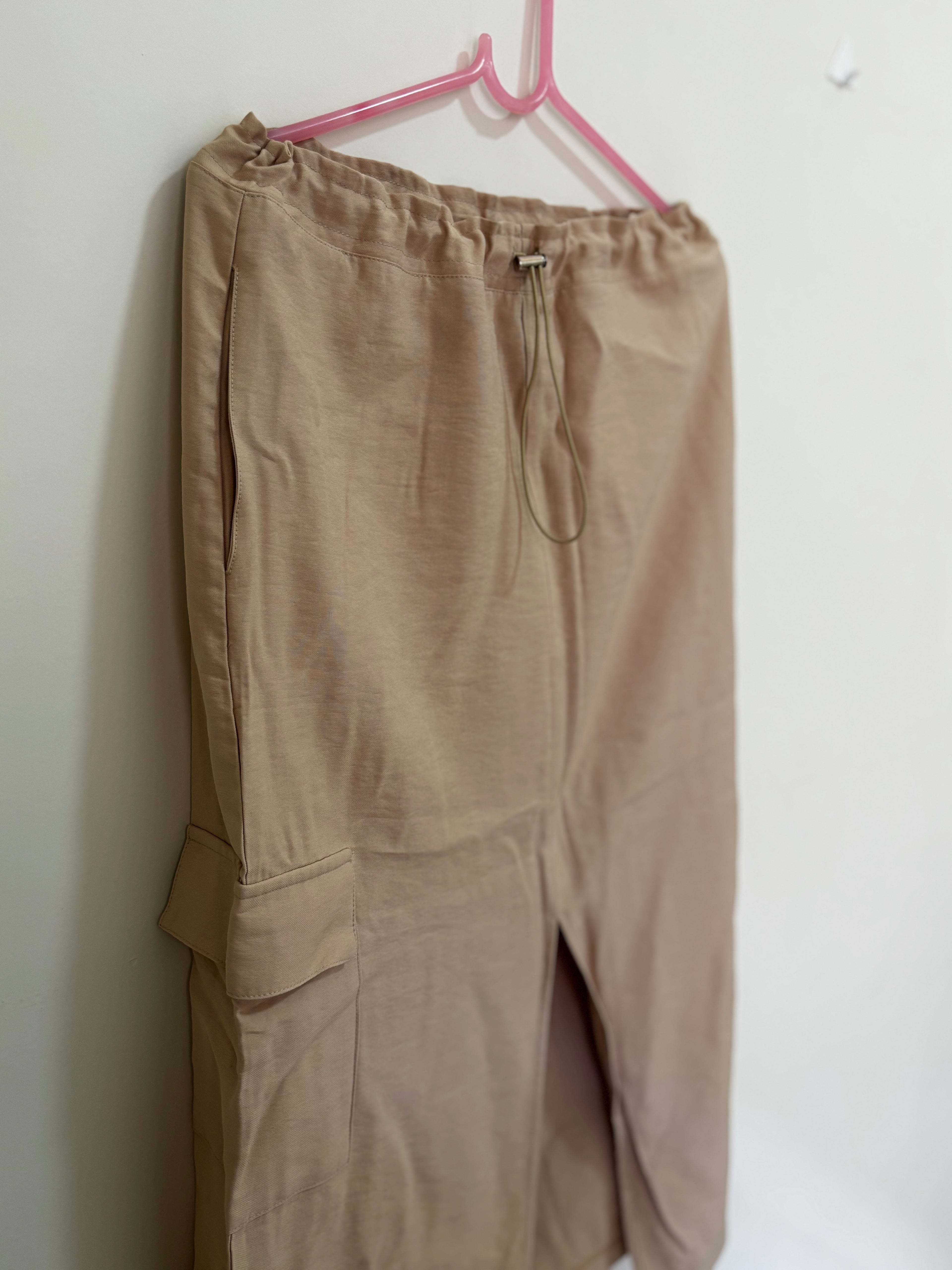 Saia Cargo – Bege (Feminino)