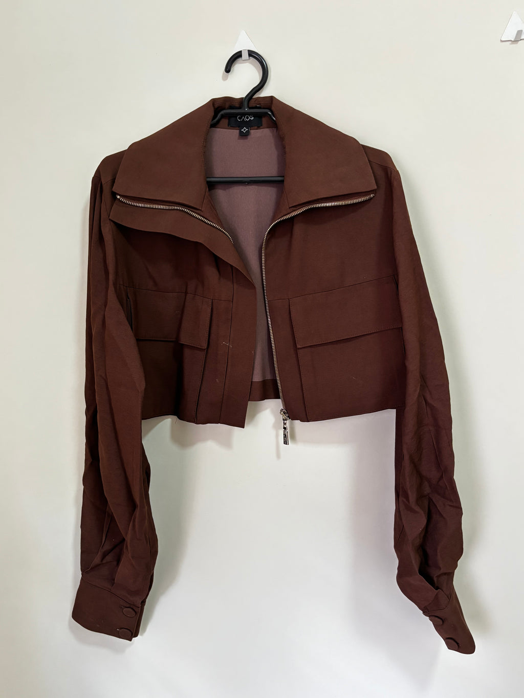 Jaqueta Cropped Couro Fake – Marrom (Feminino)