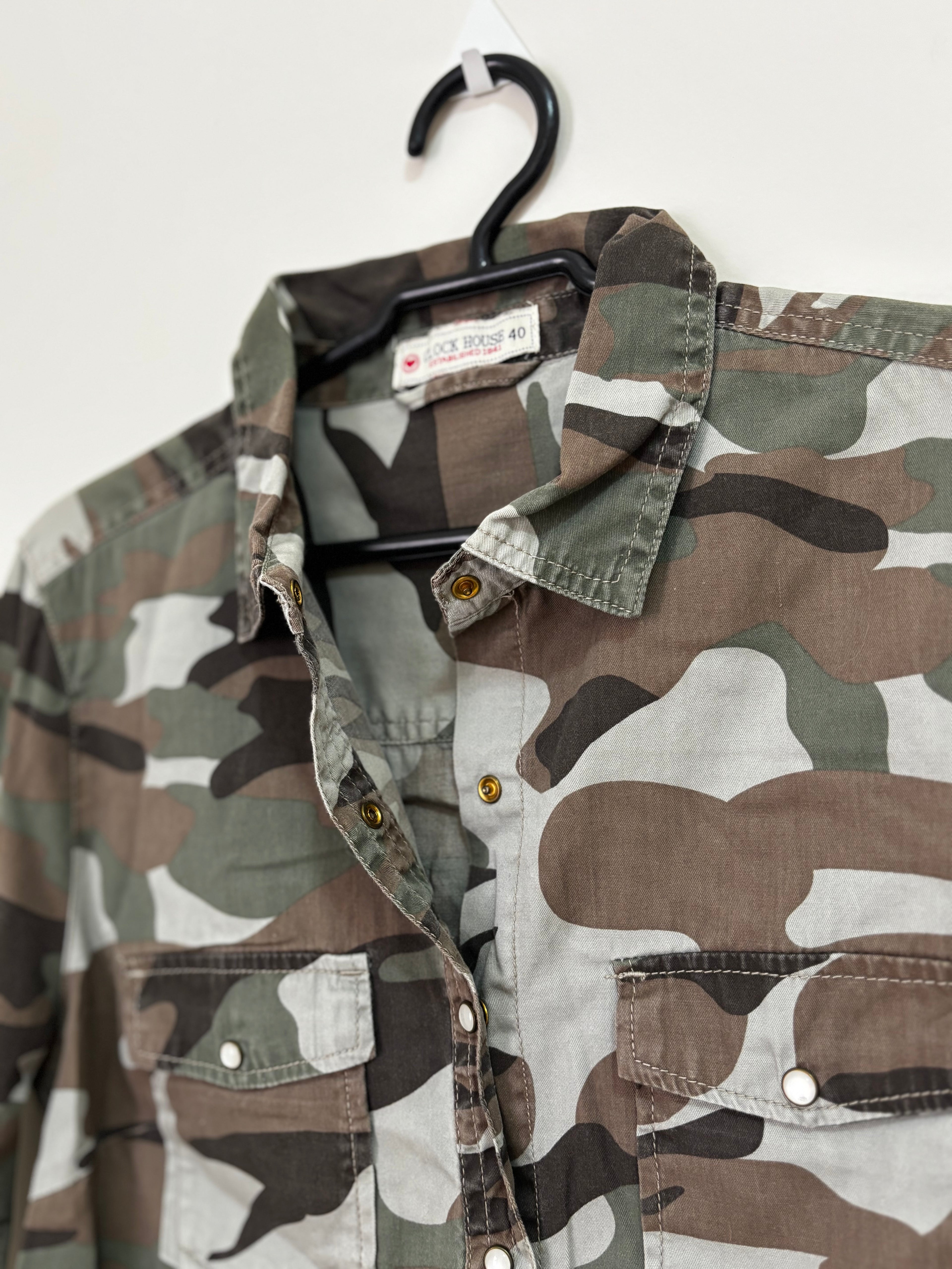 Camisa Camuflada (Feminino)