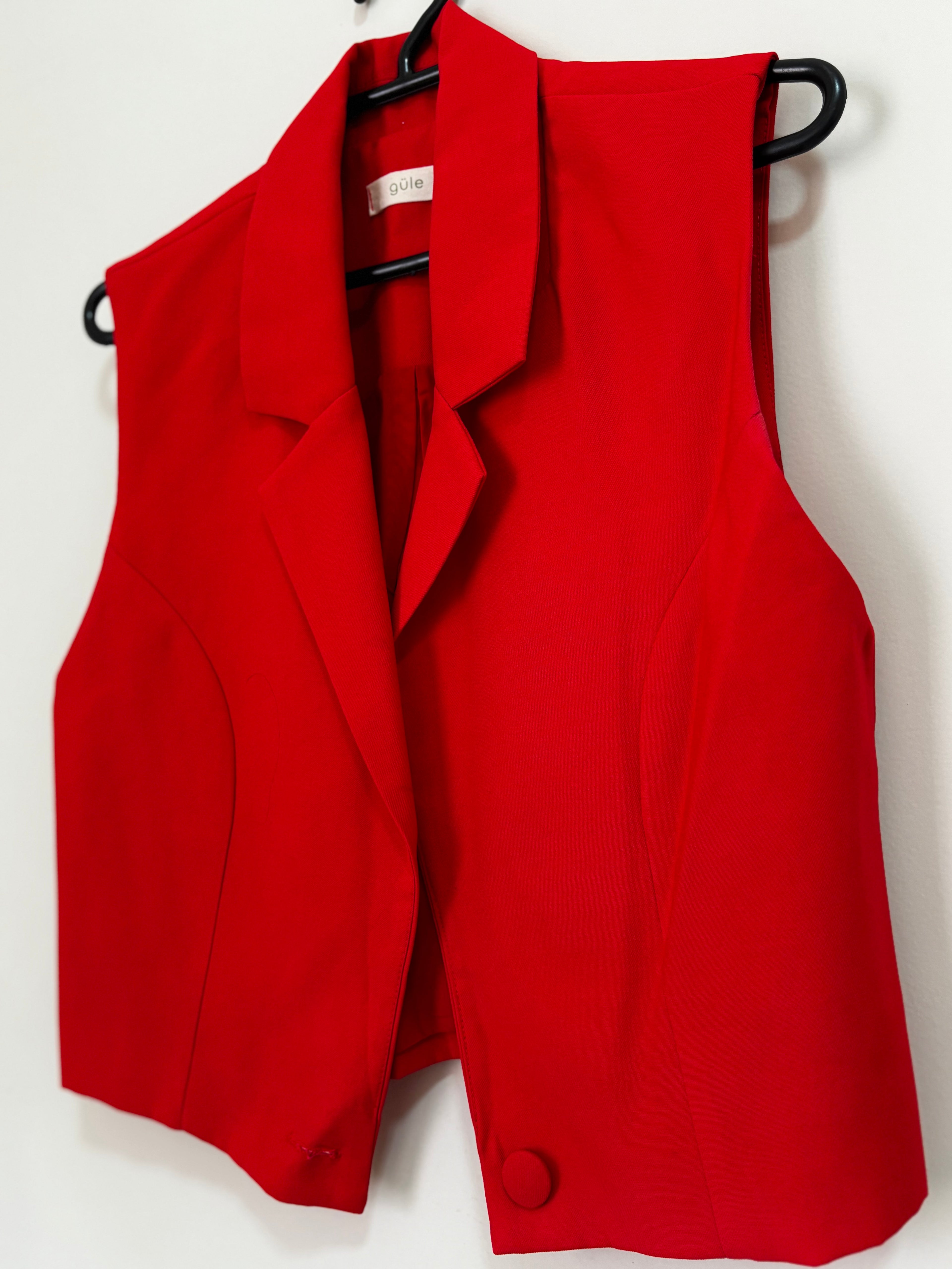 Colete – Vermelho (Feminino)