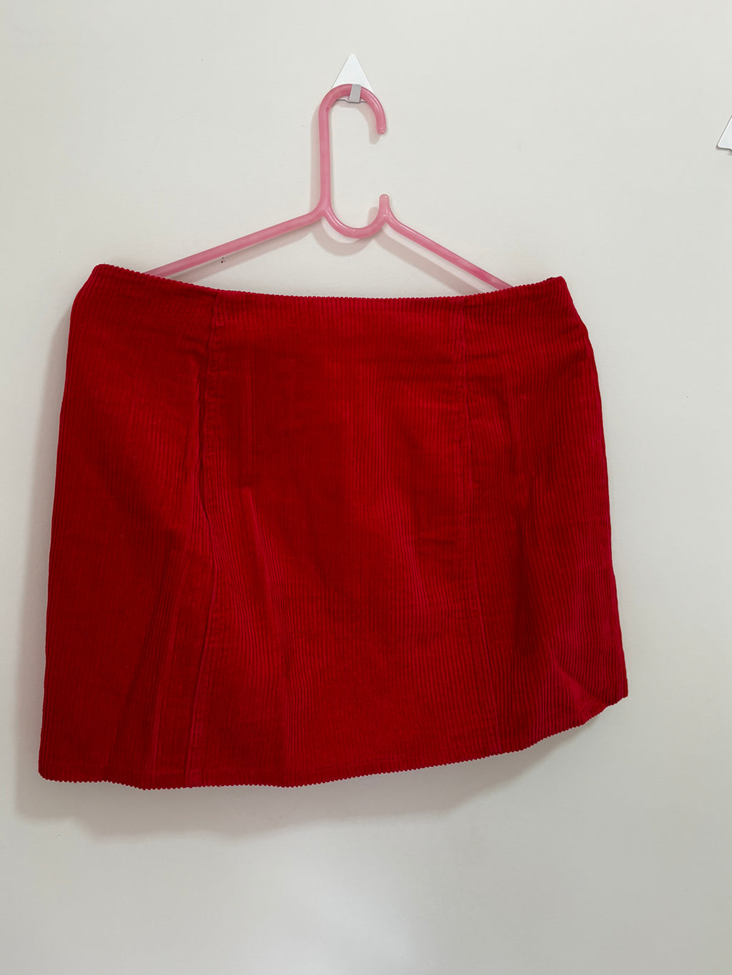 Saia Cotelê com Botões – Vermelha (Feminino) Forever21