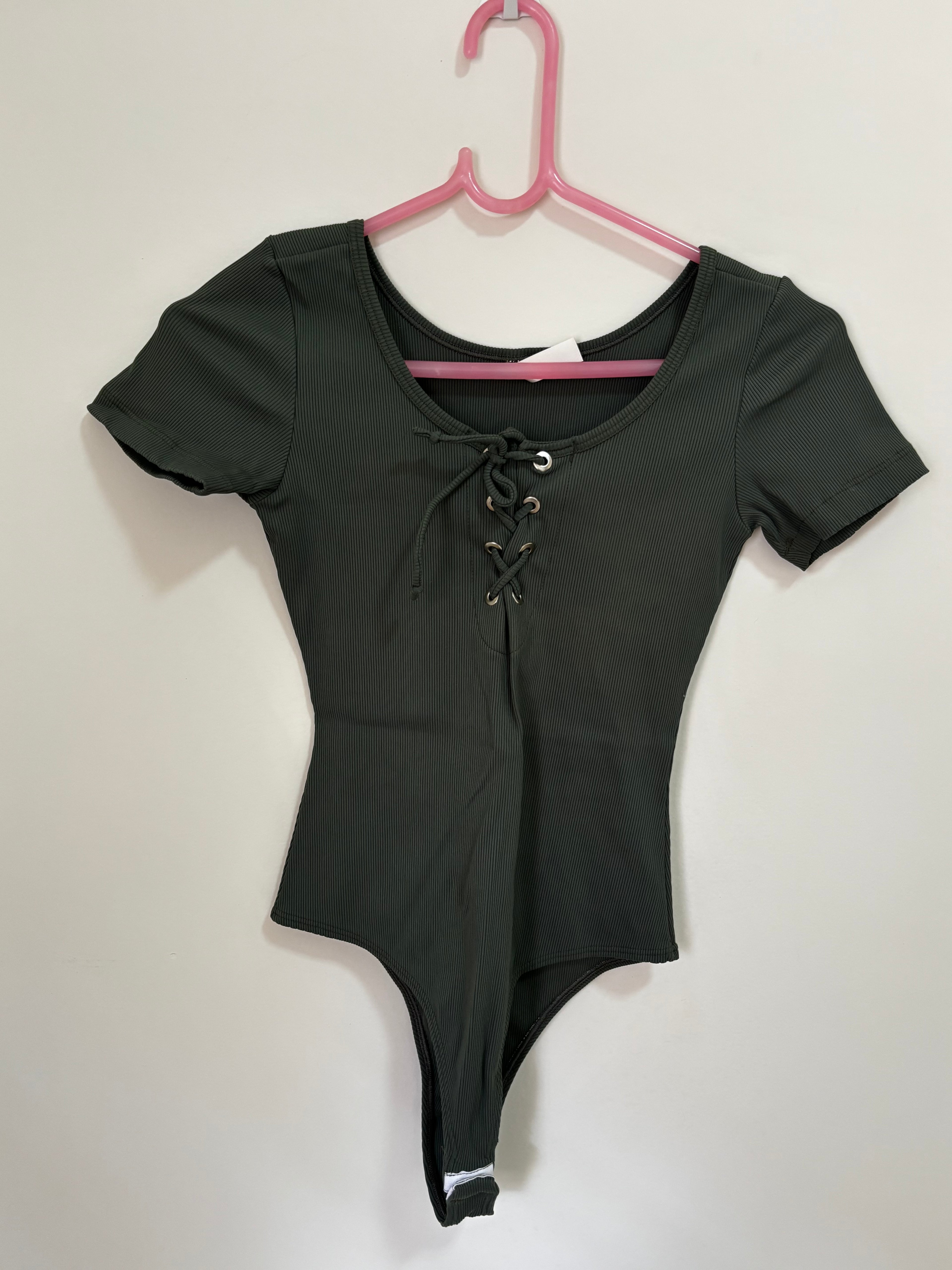 Body Lace-up – Verde Militar (Feminino)