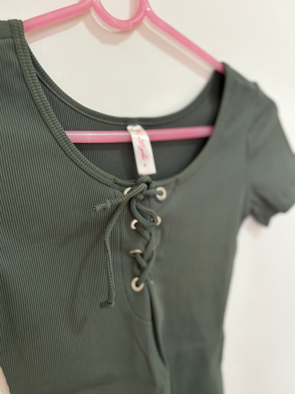 Body Lace-up – Verde Militar (Feminino)