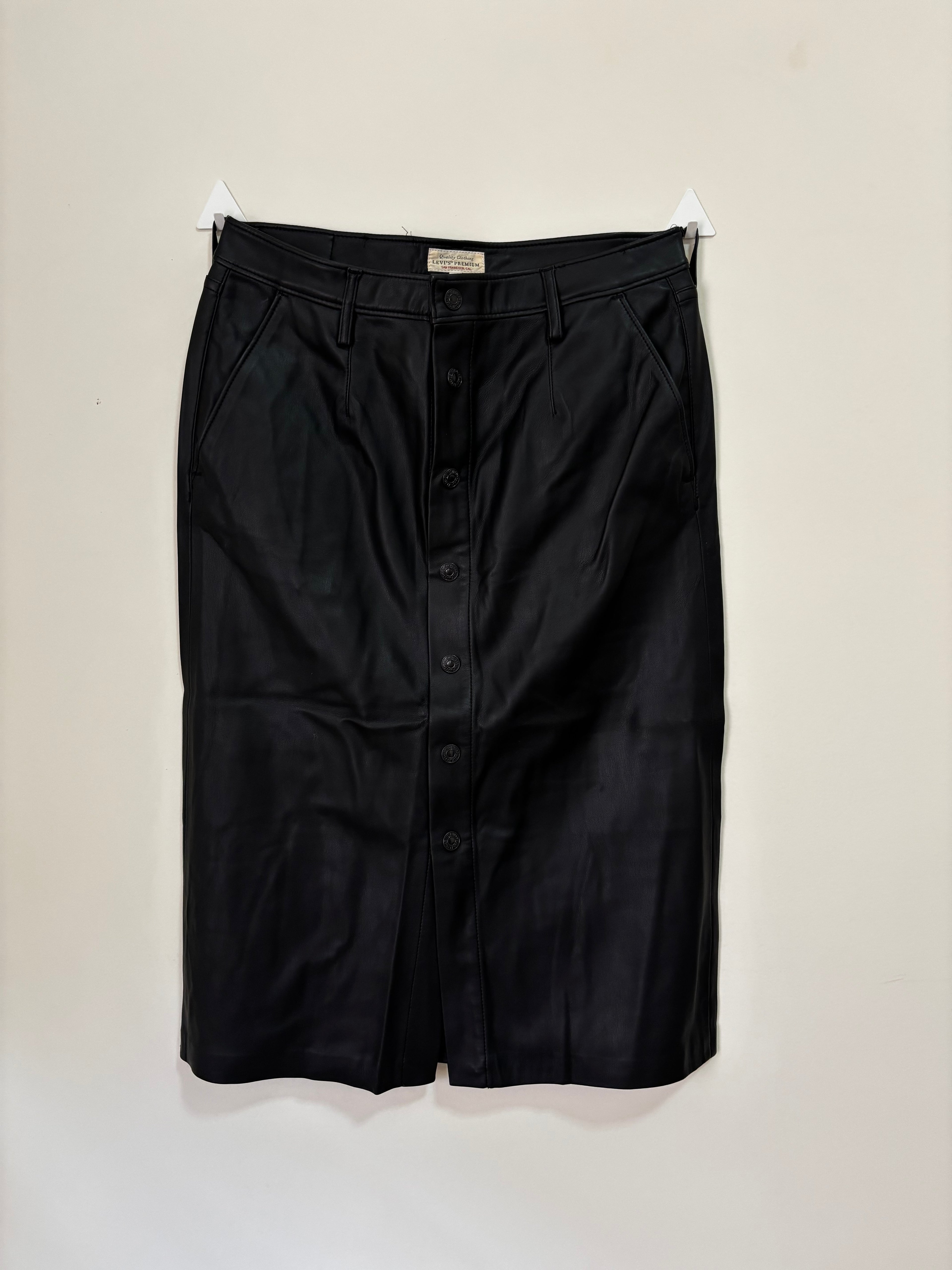 Saia de Couro Levi's – Preta (Feminino)