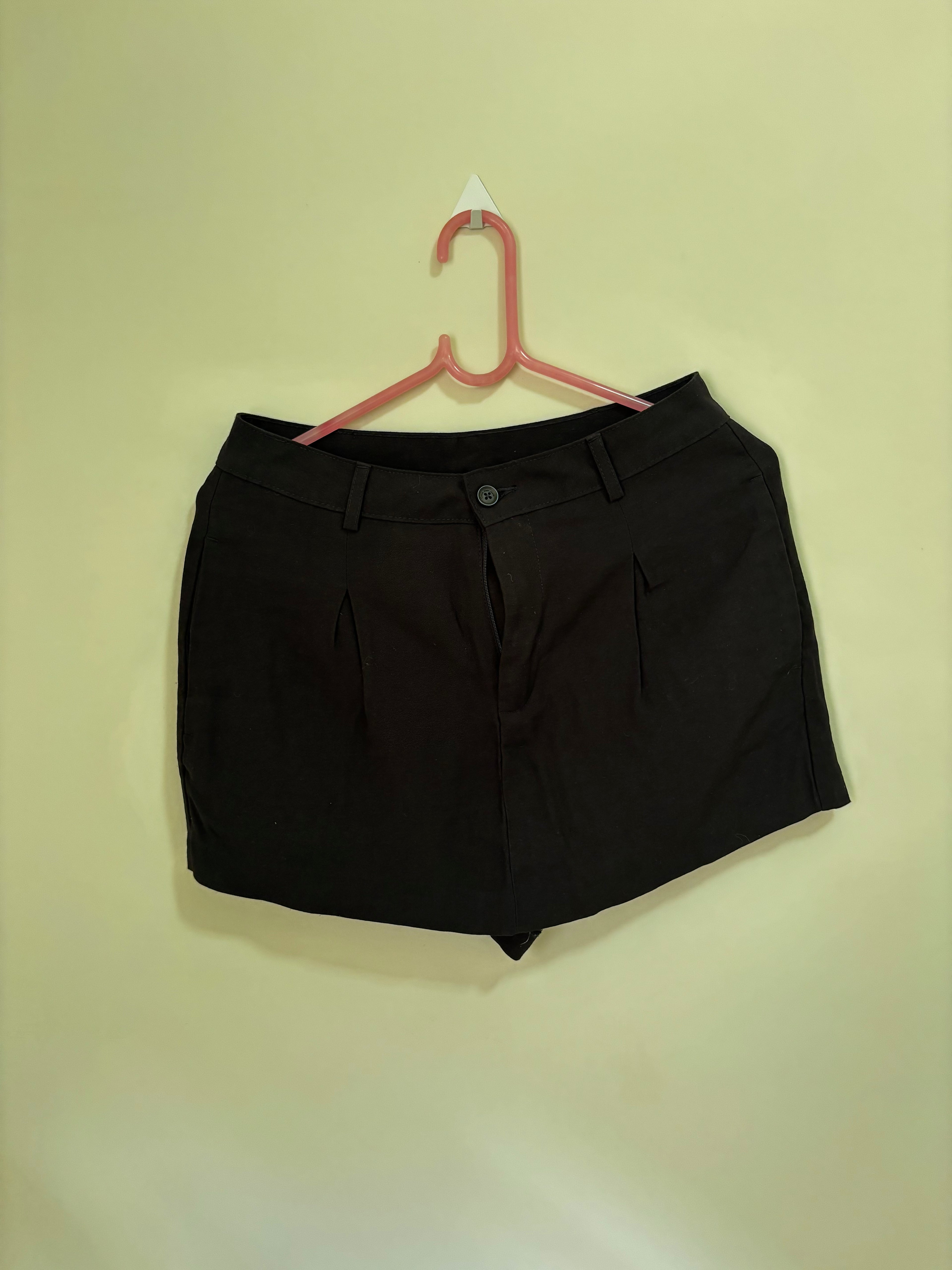 Shorts-Saia Calvin Klein – Preto (Feminino)