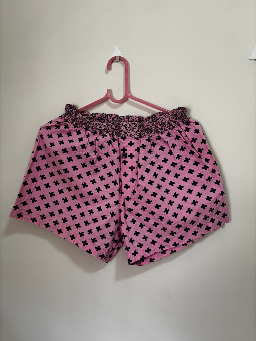 Shorts Boxer Estampa Cruzinhas – Rosa e Marinho (Feminino)